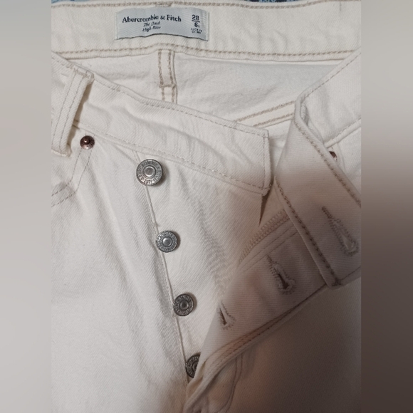 Abercrombie & Fitch The Dad High Rise Light Cream Straight Leg Jeans Size 6 - Picture 10 of 11